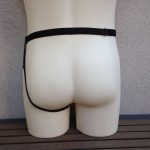 Vista en detalle de accesorio para cubrir bolsa de ostomia durante la relación sexual